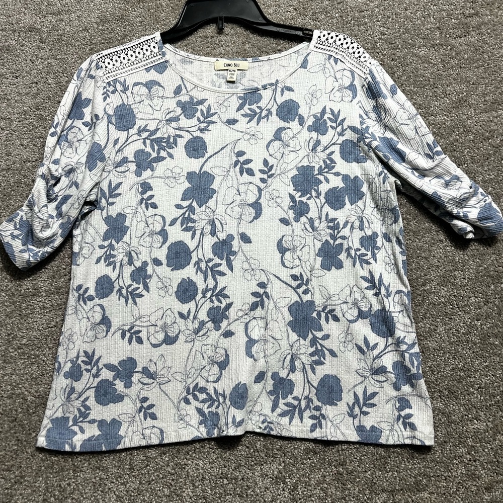 Como Blu Woman’s Blue White Floral Elbow Sleeve Blouse Top Size XL